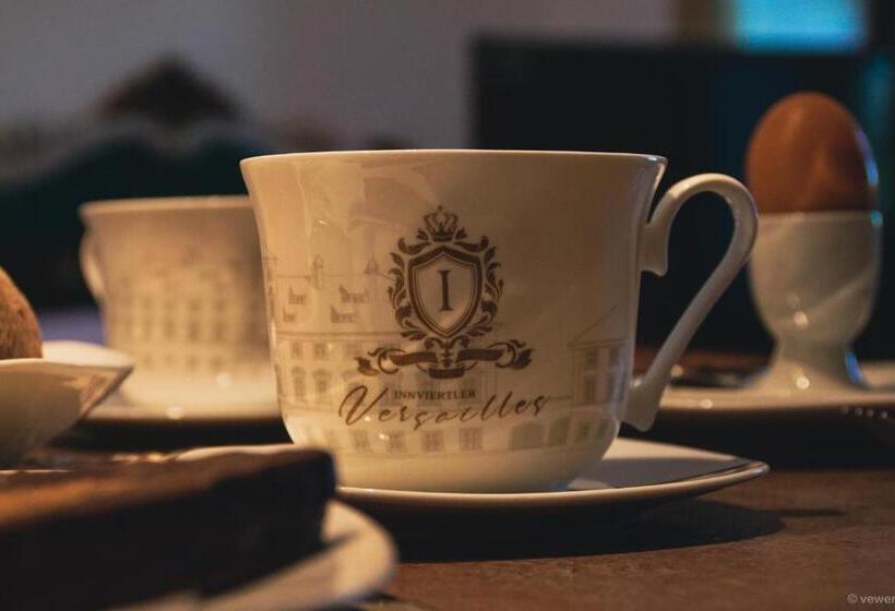 هتل Innviertler Versailles