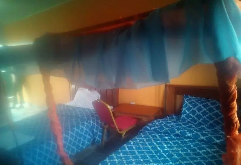 هتل Kimbo Pefa Guest House