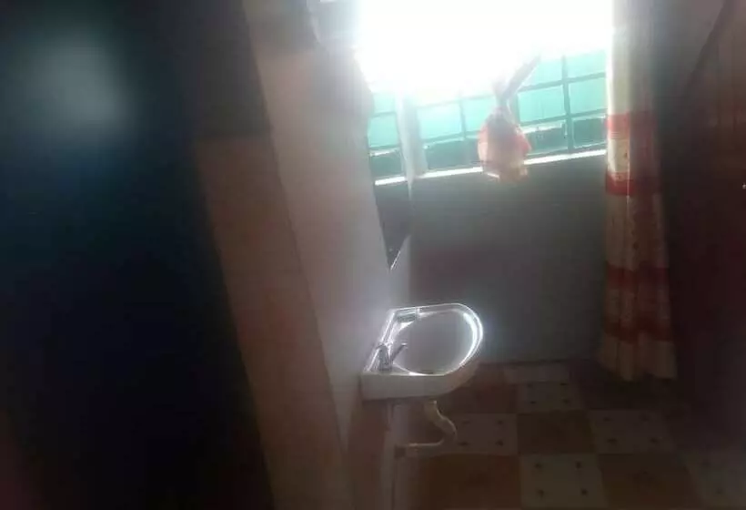 هتل Kimbo Pefa Guest House