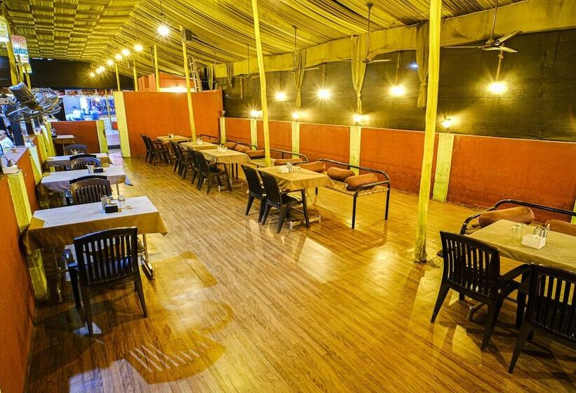 Отель Royal Classic