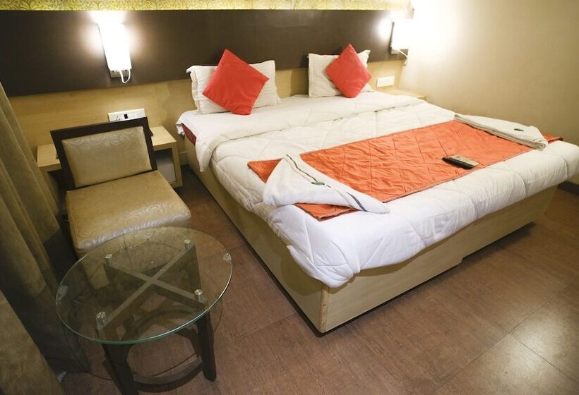 Отель Royal Classic