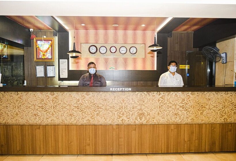 Отель Royal Classic