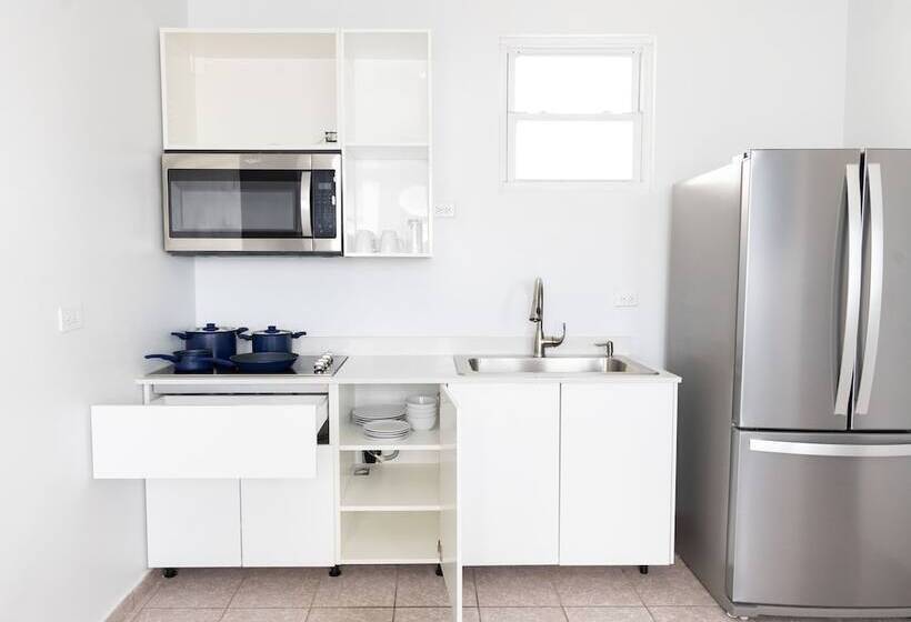 هتل Bella Surf Inn