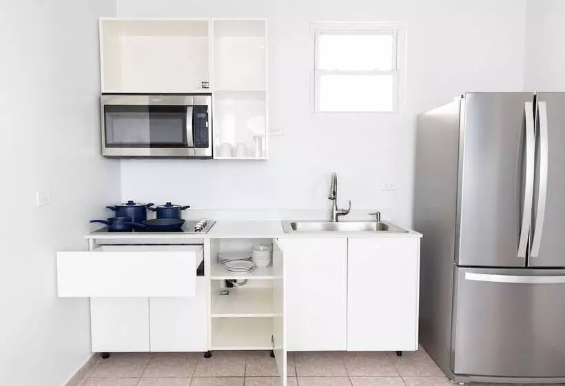 هتل Bella Surf Inn