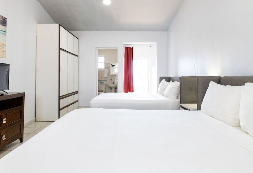 هتل Bella Surf Inn