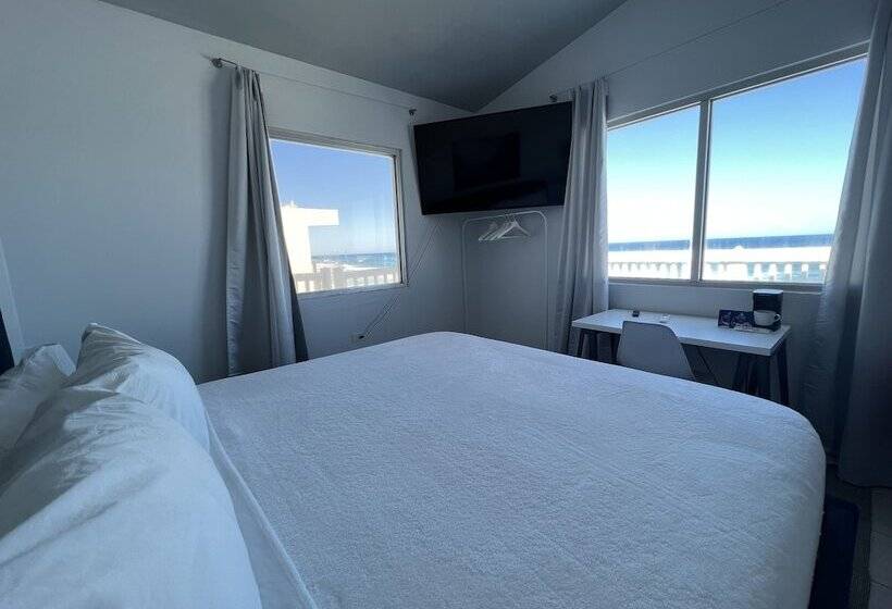 هتل Bella Surf Inn