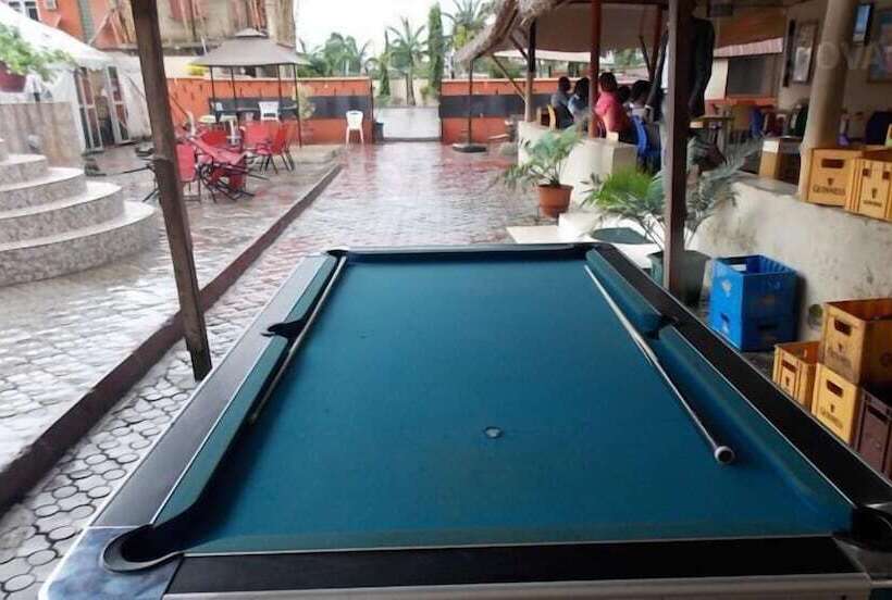 هتل Esporta Suites Ondo