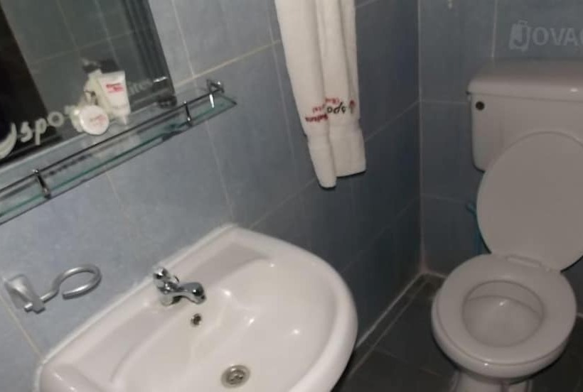 هتل Esporta Suites Ondo