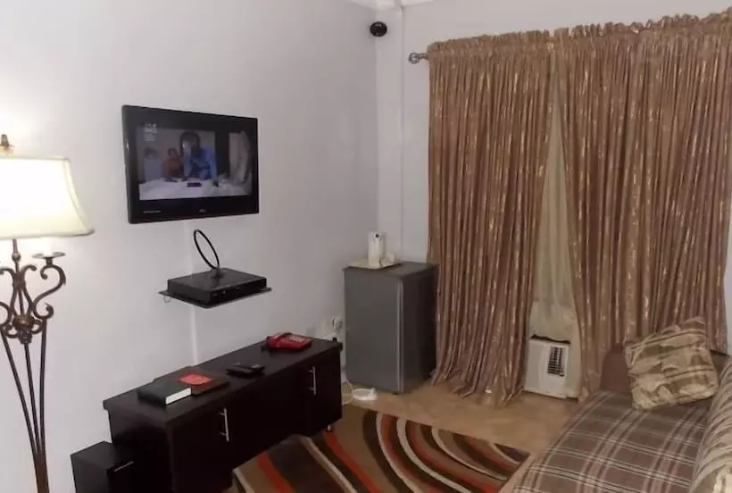 هتل Esporta Suites Ondo