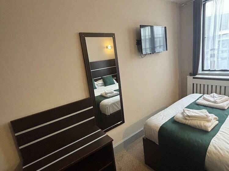 Отель Best Western Ebbw Vale