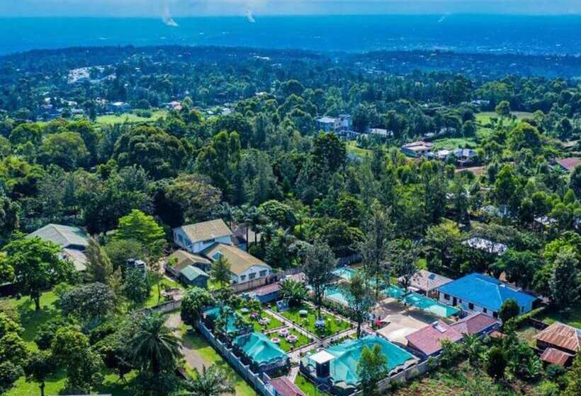 هتل Lovely Garden Guest Home