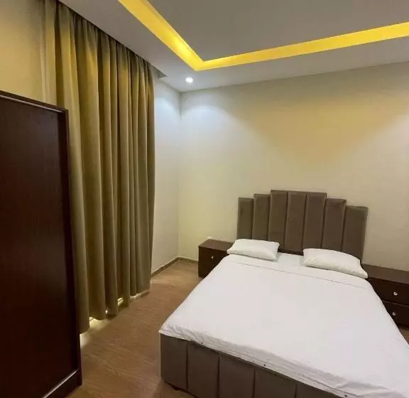 هتل Corniche Palace