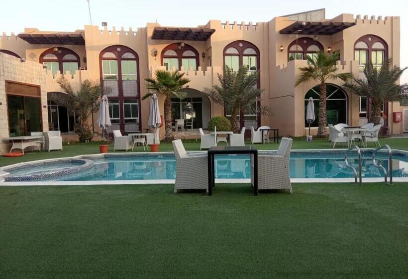 هتل Corniche Palace