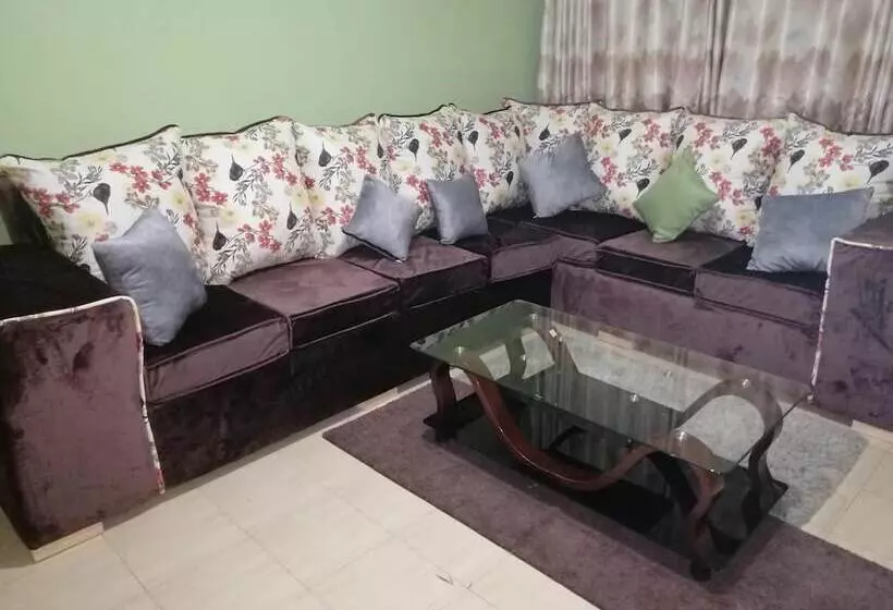 هتل The Rhine Guest House Eldoret