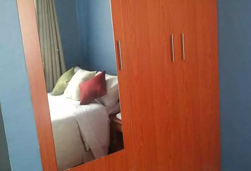 هتل The Rhine Guest House Eldoret