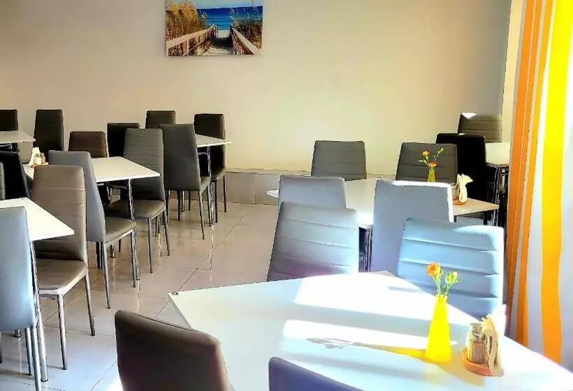 هتل Villa Jupiter