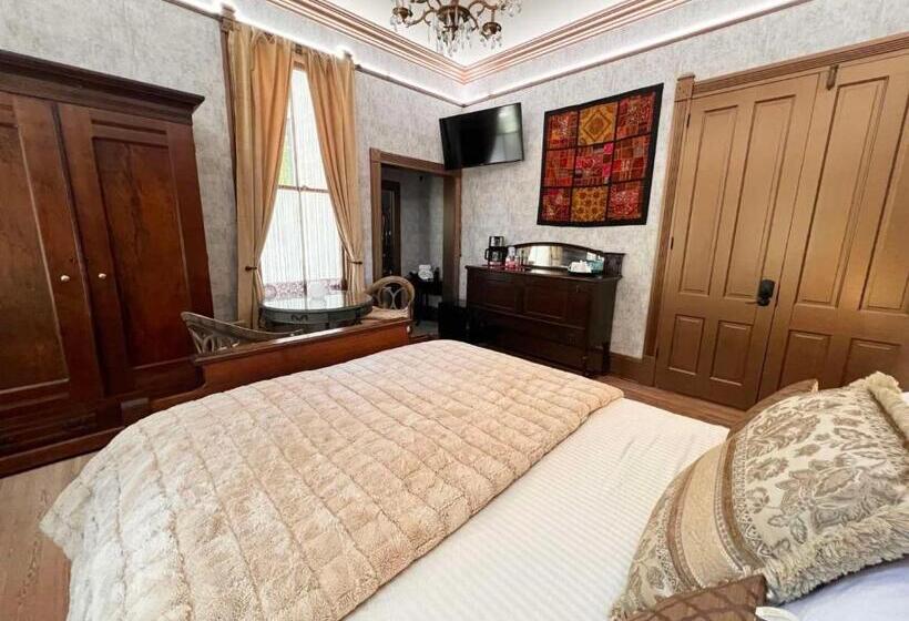 1001 Nights Historic Bed And Breakfast Adults Only