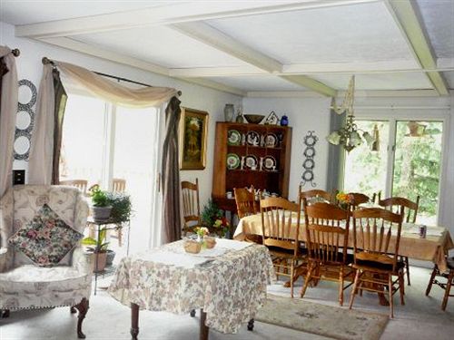 住宿加早餐 Lil Black Bear Inn