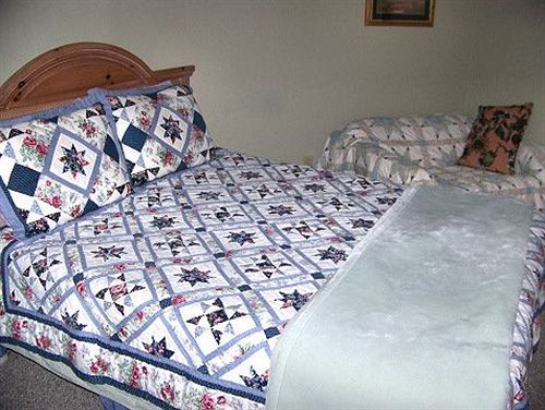 住宿加早餐 Lil Black Bear Inn