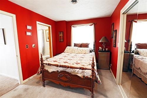 住宿加早餐 Lil Black Bear Inn