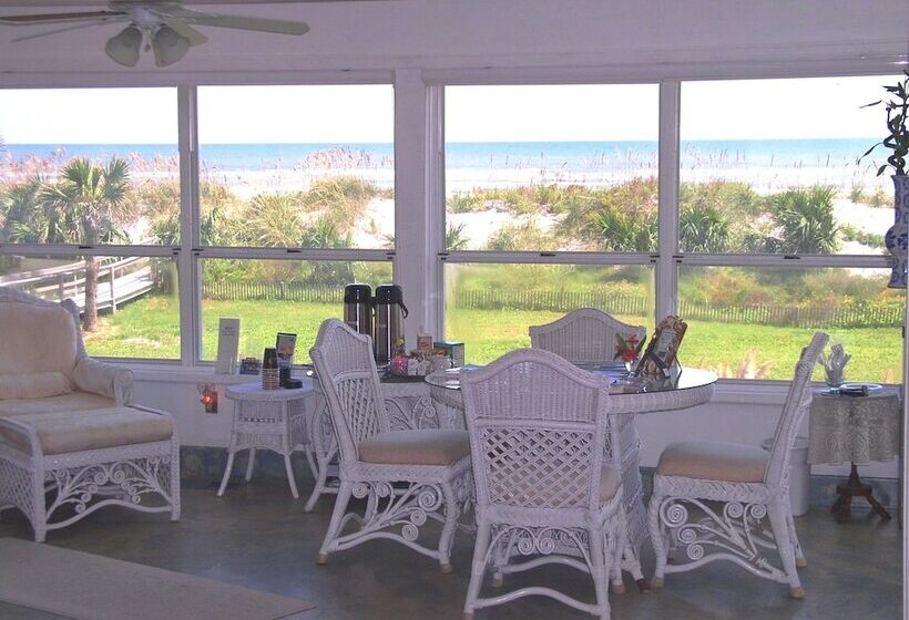 Beachfront Bed & Breakfast