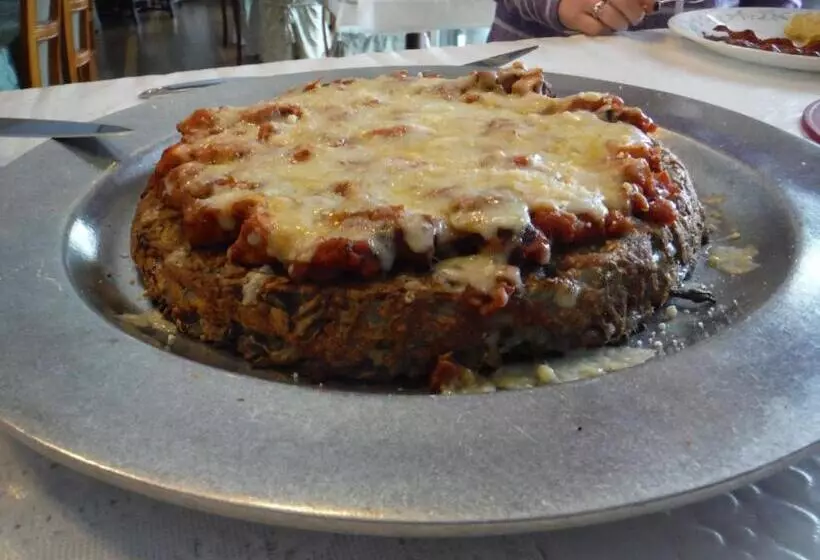 مبيت وإفطار Coppertoppe Inn & Retreat Center