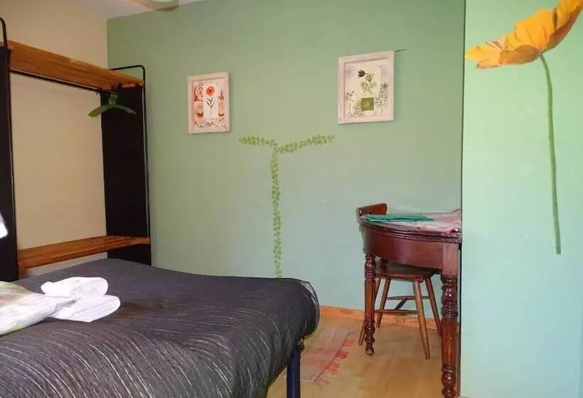 住宿加早餐  Auberge d'Hôtes l'Instant