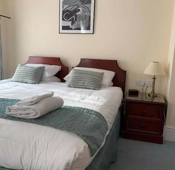 مبيت وإفطار Peregrine House