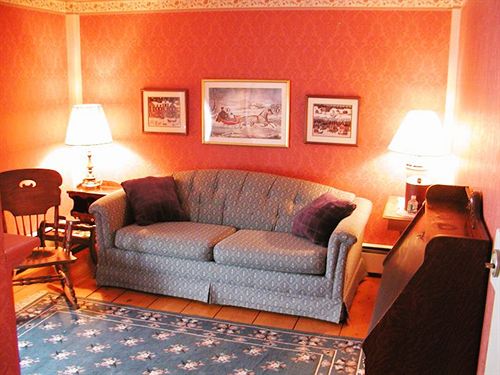 Bed and Breakfast West Dover Inn