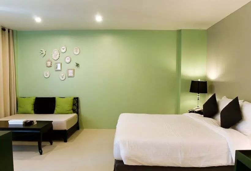 فندق Acca Patong Apartments