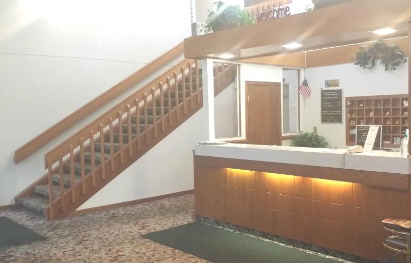Отель America S Stay Inn Stewartville