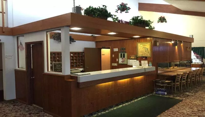 בית מלון כפרי America S Stay Inn Stewartville