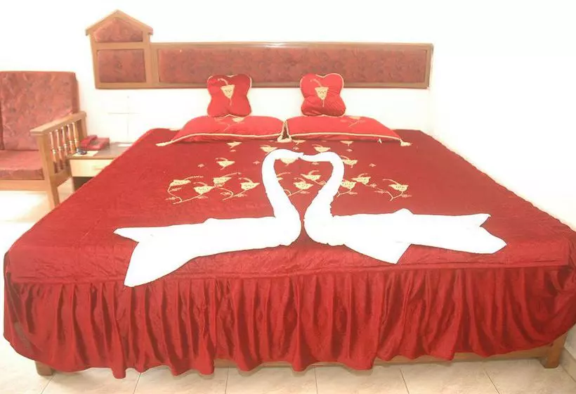 Hotelli Avantika Resort