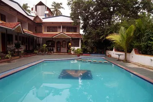 Hotelli Avantika Resort