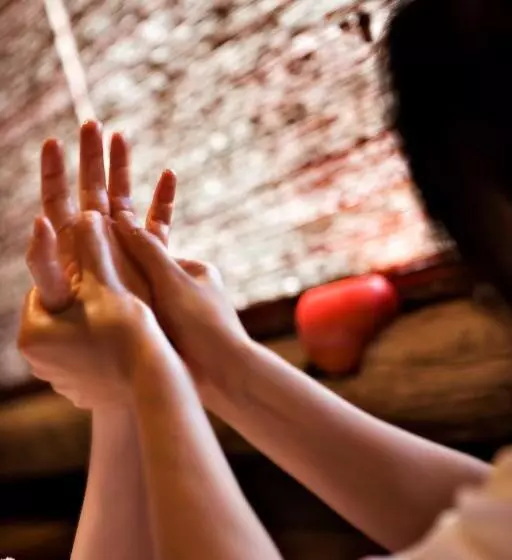 Отель Cgh Residences & Spas Les Cimes Blanches