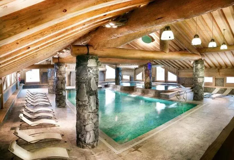 Отель Cgh Residences & Spas Les Cimes Blanches