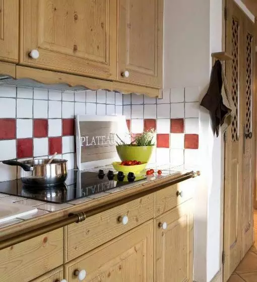 Отель Cgh Residences & Spas Les Cimes Blanches