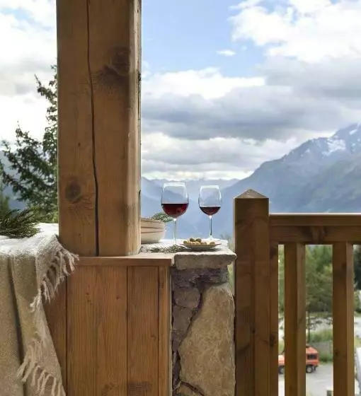 Отель Cgh Residences & Spas Les Cimes Blanches