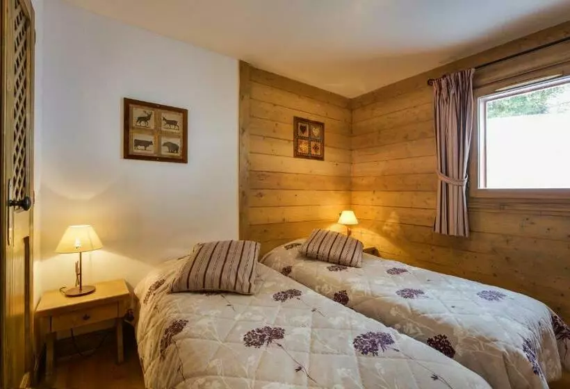 Отель Cgh Residences & Spas Les Cimes Blanches