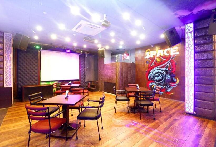 Отель City Heart Premium