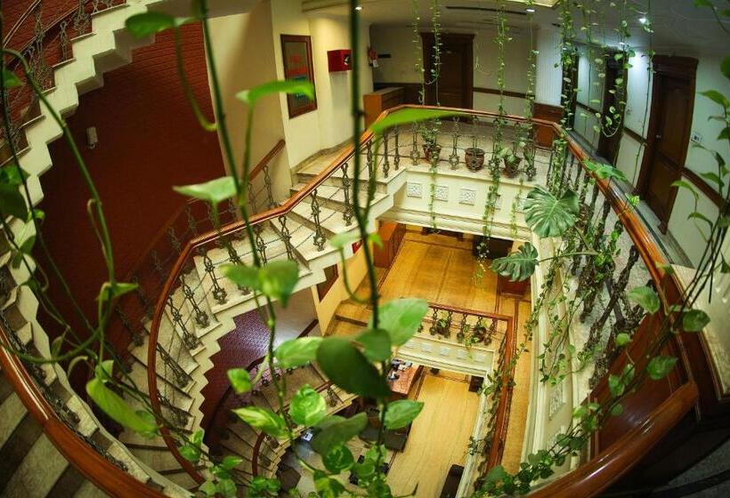 Отель City Heart Premium