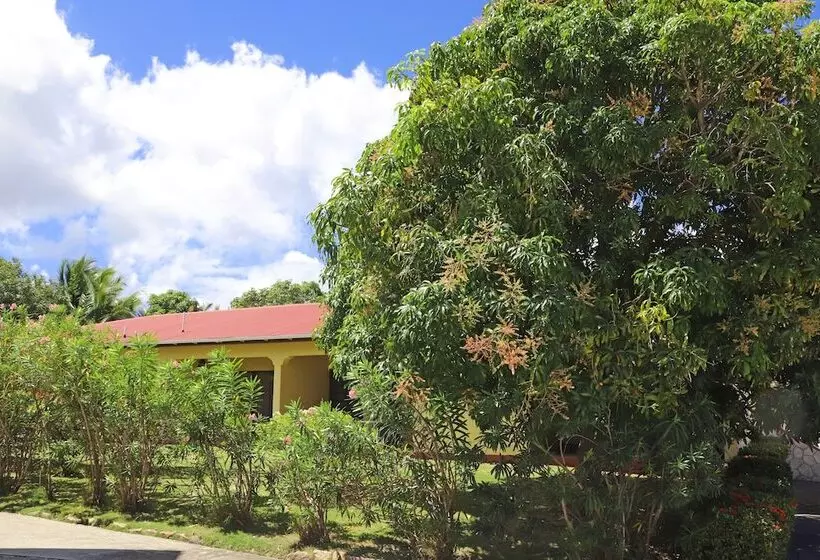 בית מלון כפרי Cortsland