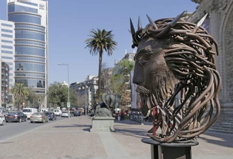 فندق Cumbres Lastarria