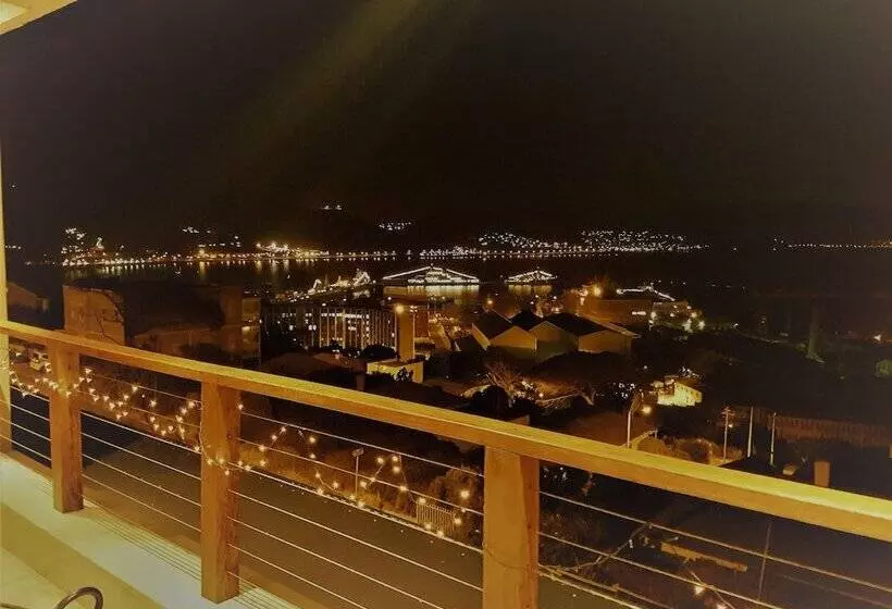 ホテル Mariner Guesthouse & Villa