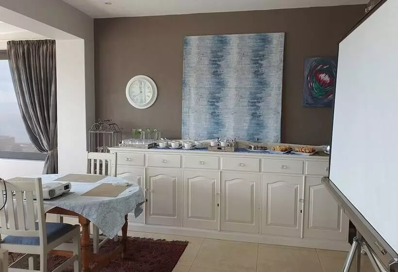 ホテル Mariner Guesthouse & Villa