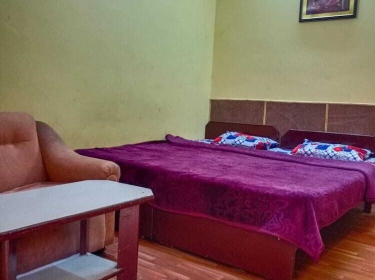 فندق Raj Bed & Breakfast