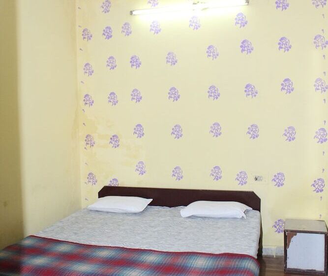 فندق Raj Bed & Breakfast