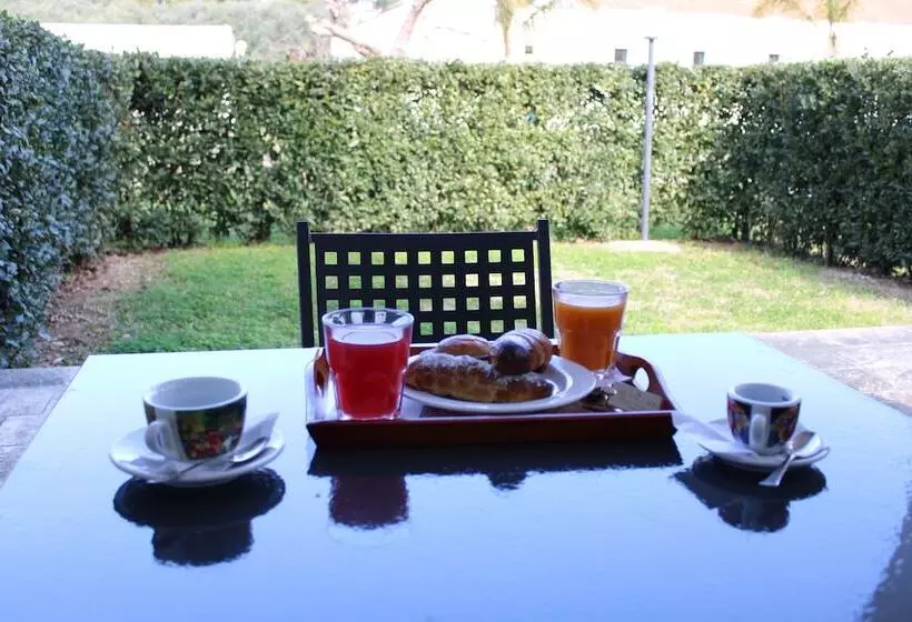 בית מלון כפרי Residence   Blu Mare Alimini