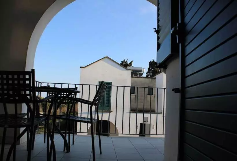 בית מלון כפרי Residence   Blu Mare Alimini