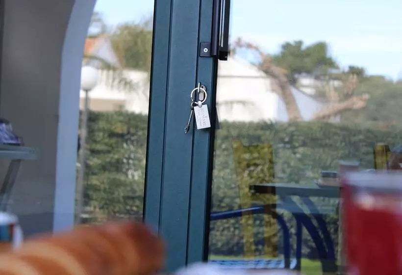 בית מלון כפרי Residence   Blu Mare Alimini